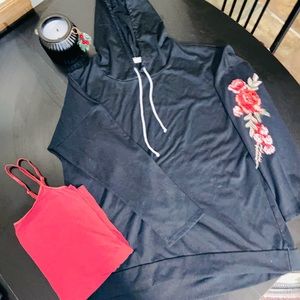 Women’s 2x (but fits XL) long sleeve hoodie shirt